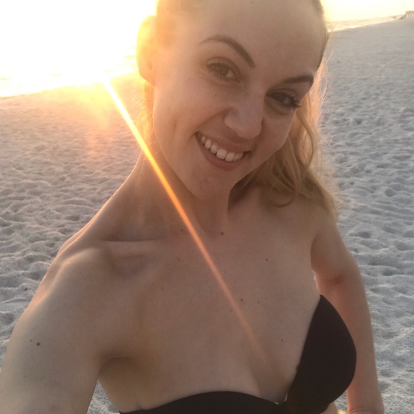 Meet your Posher, Elena - Picture 6 of 16